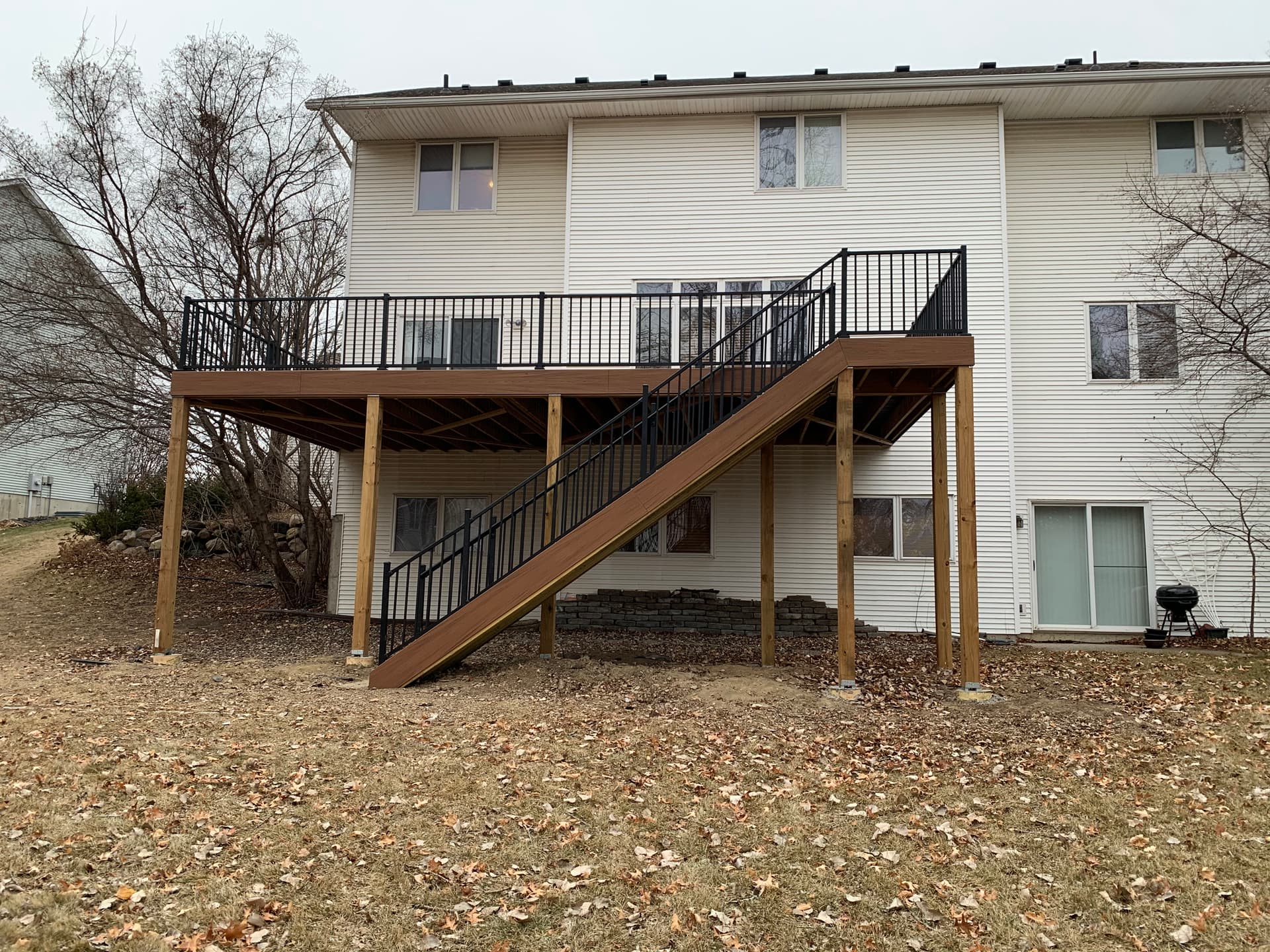 Modern Deck Upgrade with Trex and Westbury Railing image